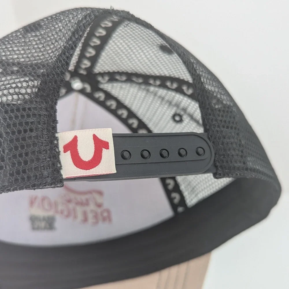 True Religion Buddha Embroidered Trucker‎ Hat Travertine Tan Black TR4241 NWT